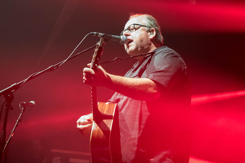  Pixies + The Big Moon – Newcastle O2 Academy – Review