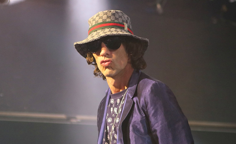  Richard Ashcroft releases new mix with Liam Gallagher