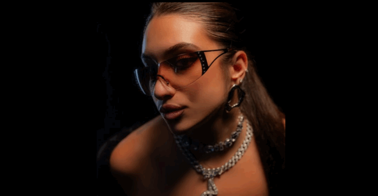  In Conversation with ANASTÁZIE – The Story Behind ‘Kiss & Let Go’