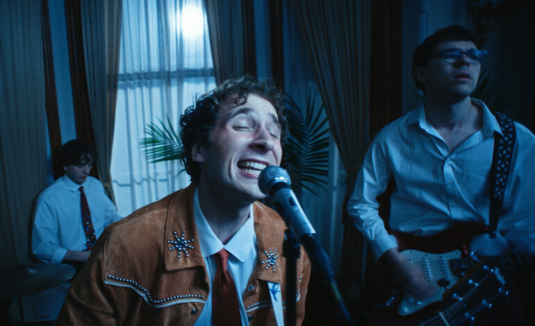  In Conversation with Peter DiMaggio – ‘Fly Away’ and the art of authenticity